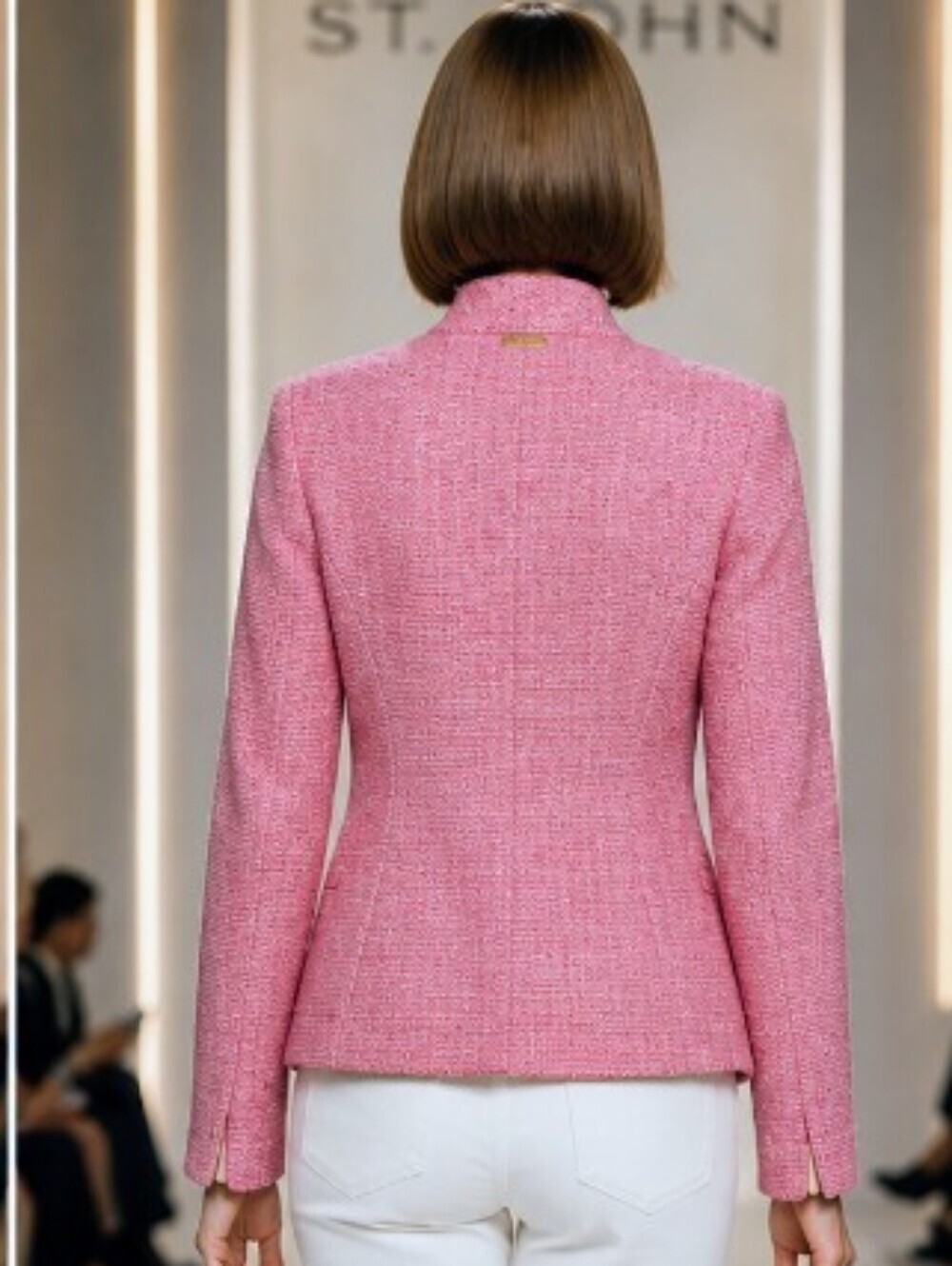 St. John Pink White Tweed Signature Key Lock Zip Jacket Gold Charm S/P - Picture 3 of 8